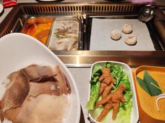 -芝小官毛肚火锅海鲜自助(淮安清江浦区新亚店)