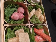 -尚尚仙·酸汤猪手·猪肚鸡火锅(华联万柳购物中心店)