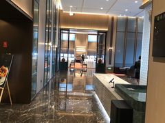 -景月阁空中食府(希尔顿酒店)