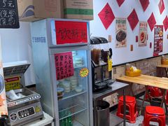 -柳州肥姨妈大骨螺蛳粉(曹路店)