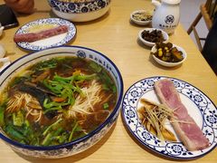 -镇南锅盖面馆(解放路店)