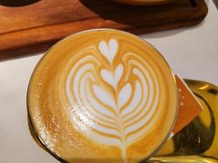 拿铁咖啡-阿妮叶李(光谷世界城店)