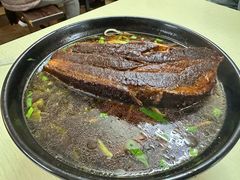 大肉面-小龙大肉面馆