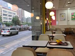 大堂-六和餐饮(东城根店)