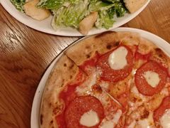 -城市大道红炉披萨烘焙坊