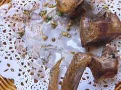 盐焗乳鸽-东坊味道私房菜·地道顺德菜(大良店)