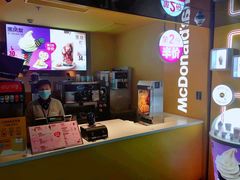 -麦当劳(中山公园龙之梦店)