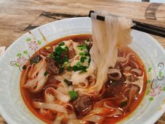 红烧牛肉宽粉-进哥湖南津市牛肉粉店(下沙店)