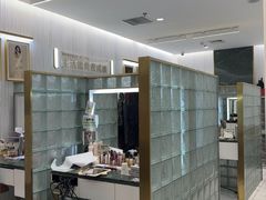 -海马体照相馆(环贸iapm大师爱情店)