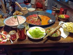 -萍姐火锅·公路夜市(武汉首店)