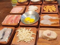-银米·云南传统过桥米线(双廊黑金冠店)