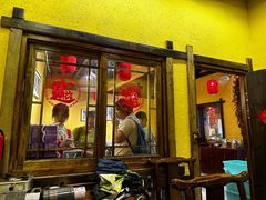 -富正毅三下锅·湘西韵味(天门山索道店)