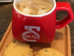 -HIGH FIVE哈福手工汉堡(桂林路店)