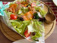 -自然食集西餐厅(泰晤士小镇店)