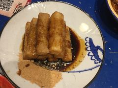 红糖糍粑-马路边边串串香(双井直营店)