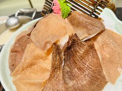 -红鼎豆捞·非遗鲍皇汤火锅(宝丰路店)