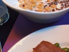 -成都保利公园皇冠假日酒店(熊猫基地店)