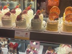 -罗森尼娜(德思勤店)