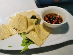 -老长沙湘菜馆(凤凰路店)