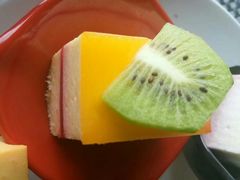 -荣誉国际酒店-云顶旋转餐厅