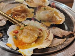 -围炉肉舍•炭烤活鳗•丹东海鲜烤肉(步行街店)