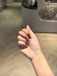 -隅日式美甲美睫專門店