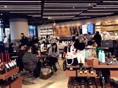 -星巴克(港汇1号办公楼店)