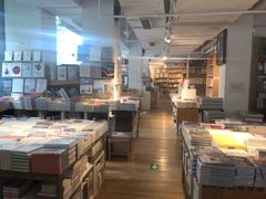 -今日艺术汇书店