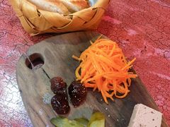 -羽深肉铺 Steak & Wine