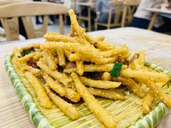 -江城燕子大排档(江汉路步行街店)