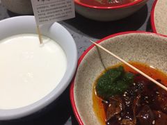 羊来顺自制酸奶-羊来顺冰煮鲜羊铁锅烀羊肉(八卦岭店)