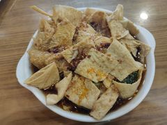 炝豆皮-三鞭一花·独一处·元英砂锅(海光寺店)