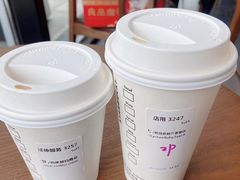 -星巴克(武汉金色港湾店)