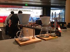 -星巴克臻选(上海合生汇1F店)