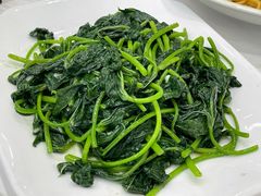 蒜蓉炒番薯叶-新兴家喻酒家·羊城名宴(昌岗店)