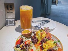 烟熏三文鱼班尼迪蛋-BE BRIGHT KITCHEN(正佳广场店)