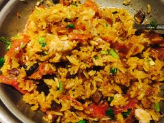 腊肠煲仔饭-洪氏嗨捞·广东猪肚鸡·椰子鸡火锅(西咸万象城店)