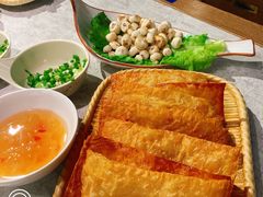 炸腐皮-鲜潭蒸汽石锅鱼(五道口购物中心店)