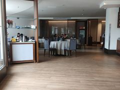 -静之湖湖畔餐厅