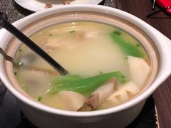 海派腌笃鲜-十里弄堂(K11店)