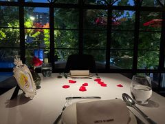 -弦月窗LUNETTE BY AMANDA(复兴路店)