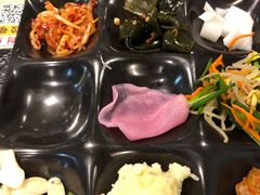 -烤路里·韩国品质自助烤肉(石路天虹4号店)