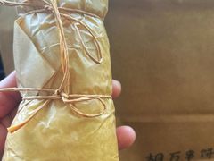 -胡万串饼(轻工大木桥小区店)