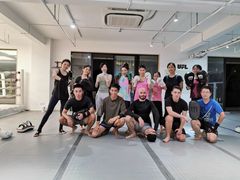 -EFL巴西柔术·综合格斗·泰拳·少儿体能训练(虹桥德必馆)