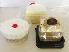 -红宝石·鲜奶小方·海派西点房(南翔店)
