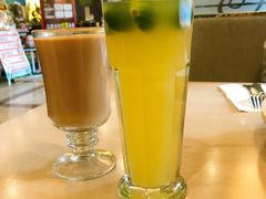 -必胜客(新中纬店)