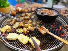 -彝人部落火盆烧烤(原内环足球场店)