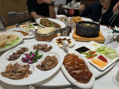 -梅利汴京烤鸭•开封豫菜地标店(东大街店)