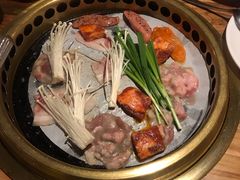 -韩京炭火烤肉自助料理(柯桥万达店)