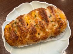 -YOLO COFFEE(深房广场店)